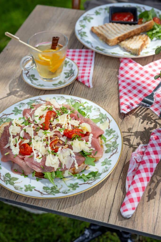 Boerderijterras Het Belvershuys/ Een heerlijke boerenlunch